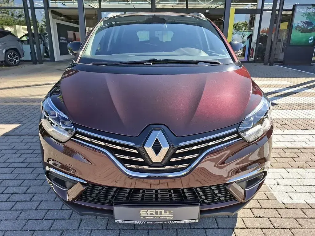 Gebraucht Renault Grand Scénic Techno 140 PS (102 kW) 2022 Rot Van / Kleinbus