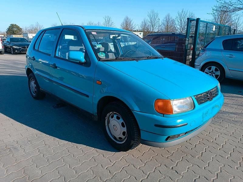 Second-hand VW Polo 1997 Verde Hatchback