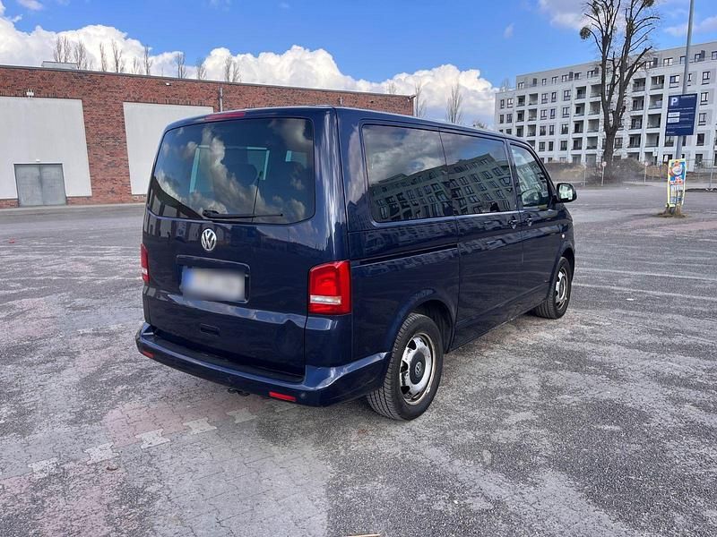 Gebraucht VW T5 179 PS (131 kW) 2010 Blau Van