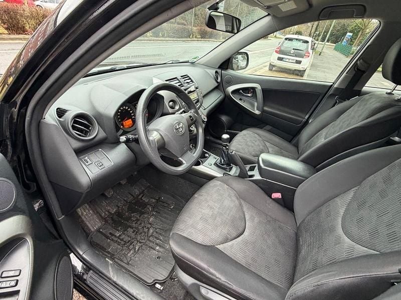 Gebraucht Toyota RAV4 Basis 158 PS (116 kW) 2012 Schwarz SUV