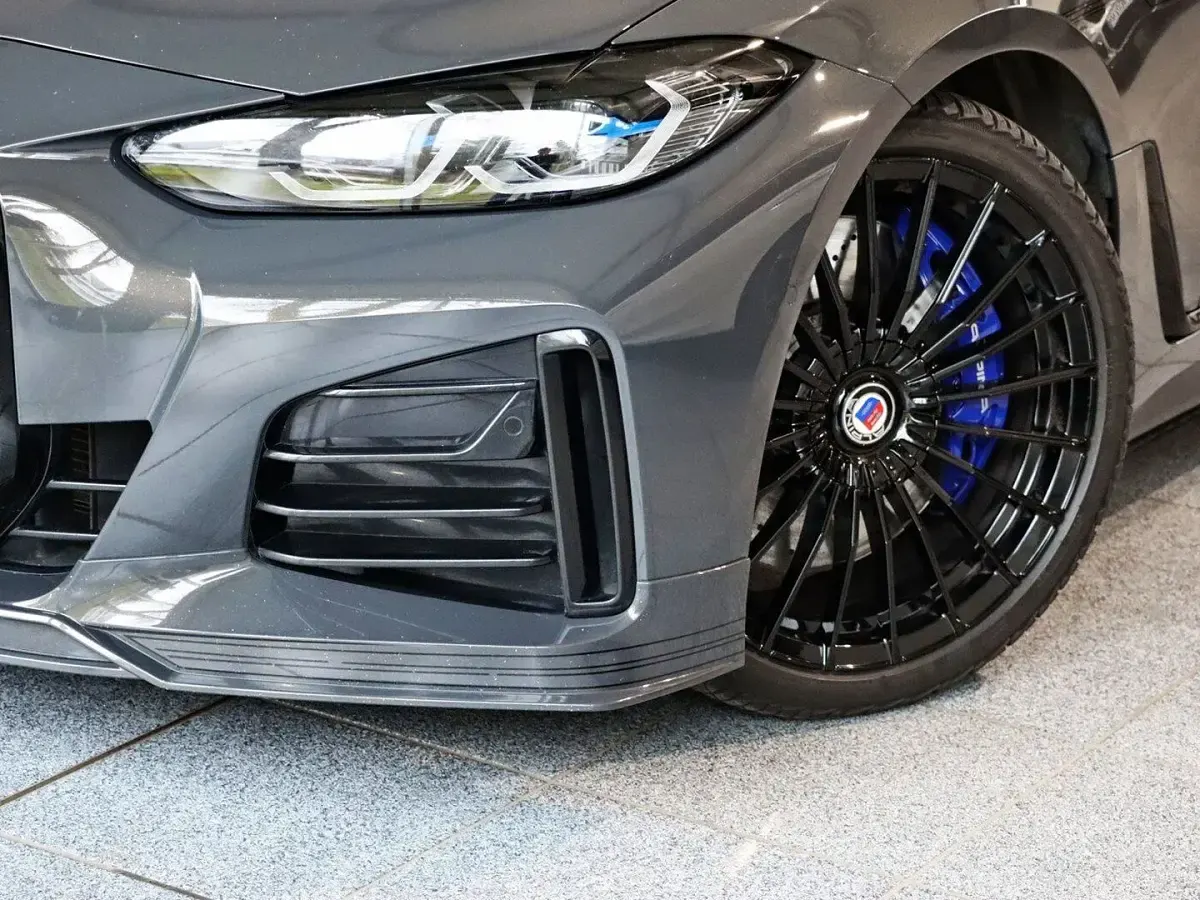 Gebraucht Alpina B4 495 PS (364 kW) 2023 Dravitgrau Coupé
