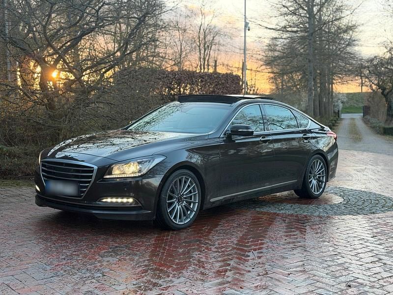 Gebraucht Hyundai Genesis 315 PS (231 kW) 2015 Braun Limousine