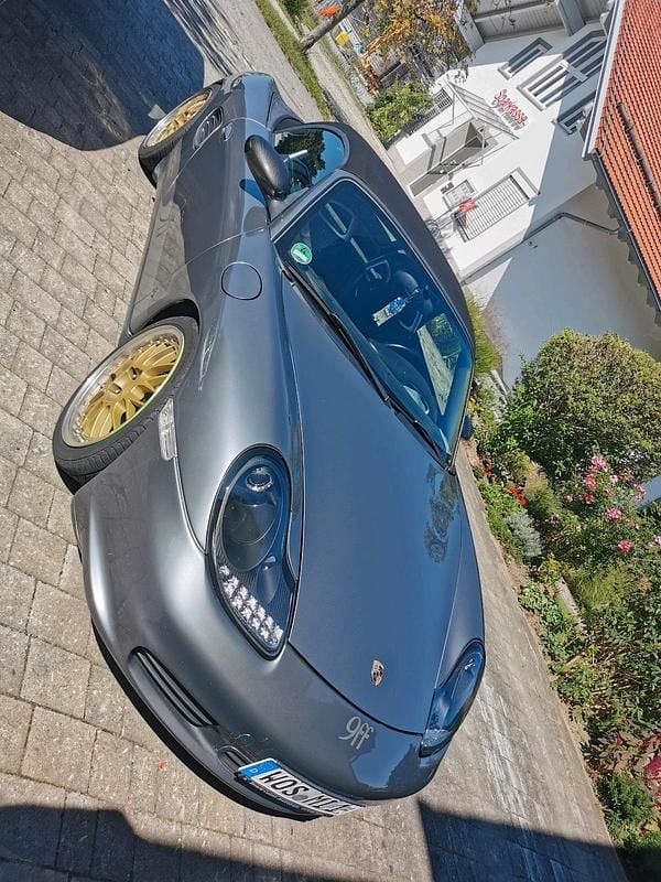 Grau Gebraucht 2001 Porsche 986 Boxster Cabrio | 19.500 € - Bild 1/4