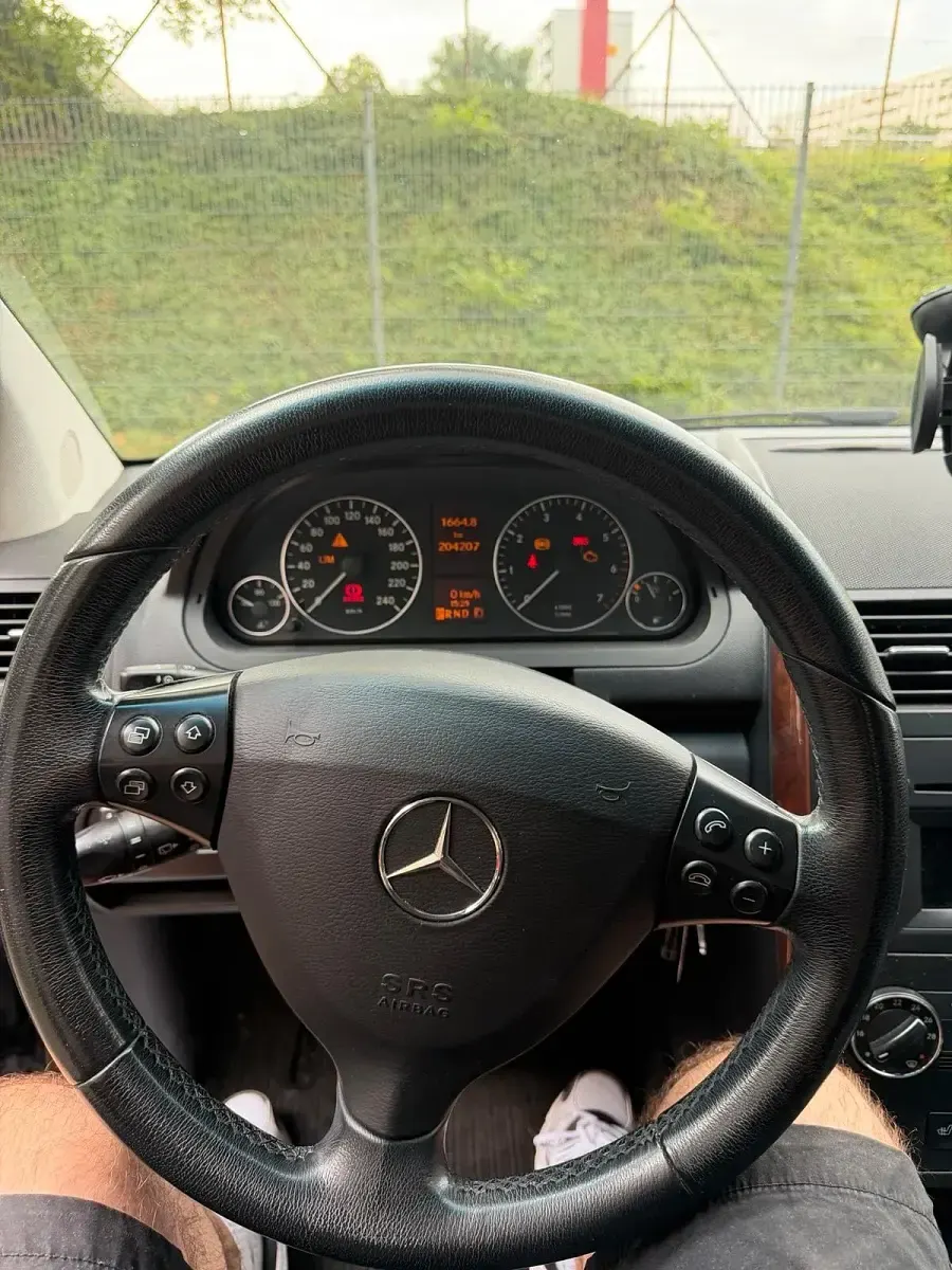 Gebraucht Mercedes A180 2010 Schwarz Kleinwagen