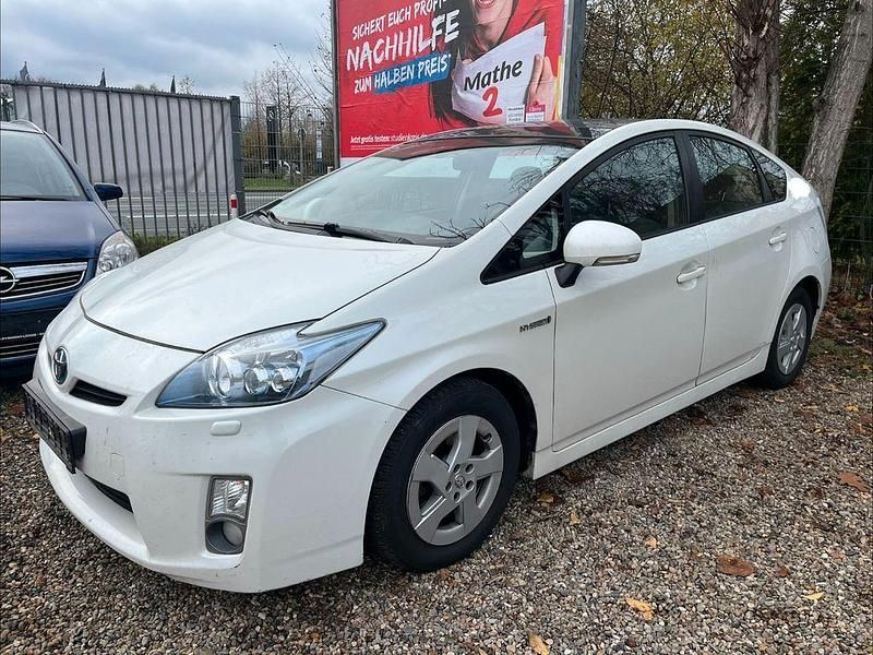 Weiß Gebraucht 2011 Toyota Prius Executive Limousine | 4.399 € (Superpreis) - Bild 1/4