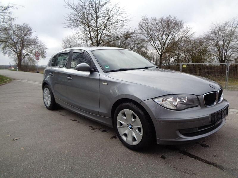 Gebraucht BMW 118 Advantage 143 PS (105 kW) 2009 Grau Kleinwagen
