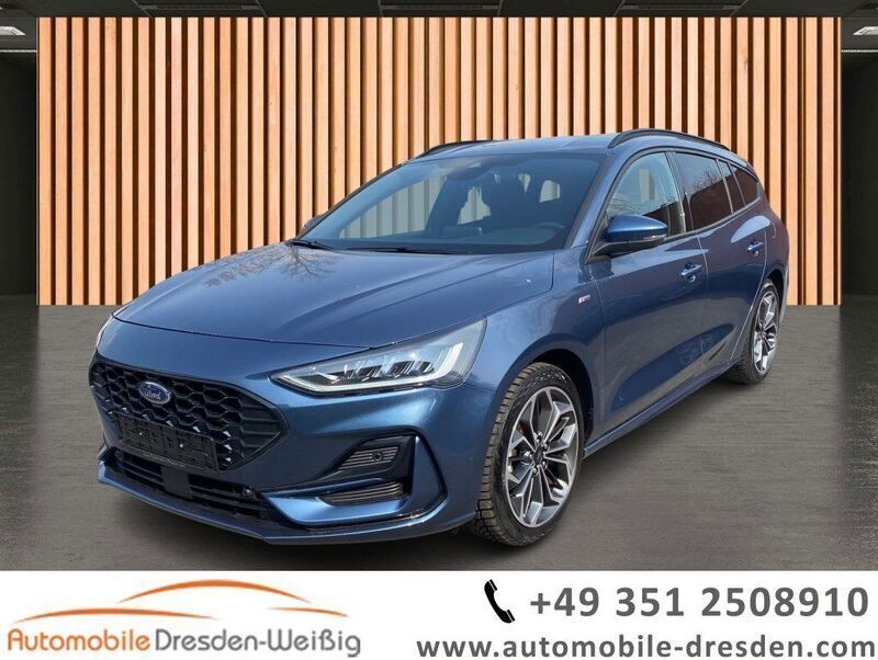 Blau Gebraucht 2022 Ford Focus ST-Line Kombi | 17.980 € (Fairer Preis) - Bild 1/4