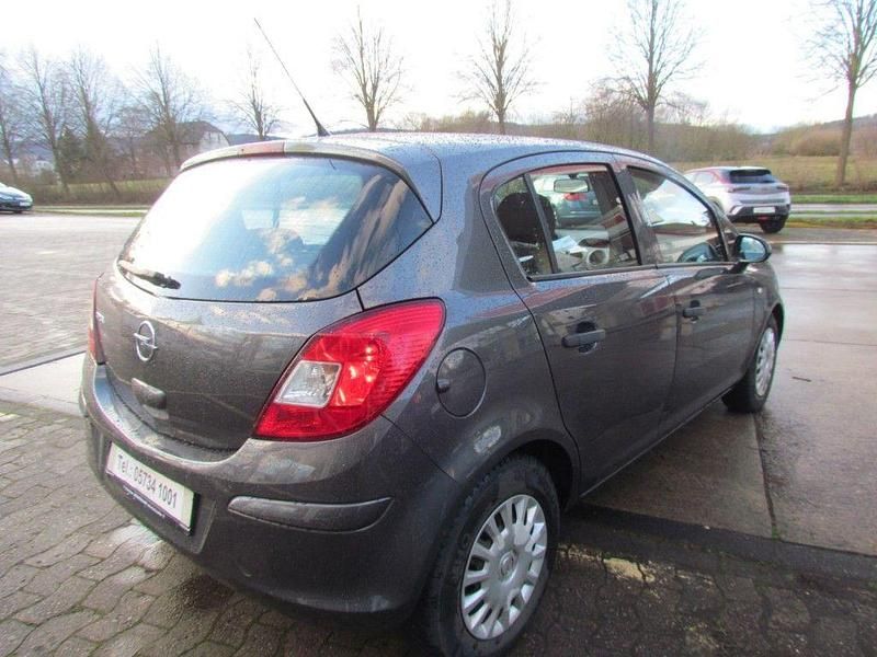 Gebraucht Opel Corsa Selection 87 PS (63 kW) 2011 Karbongrau metallic (metallic) Kleinwagen