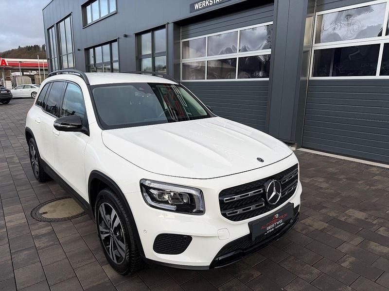 Gebraucht Mercedes GLB250 224 PS (164 kW) 2020 Weiß SUV
