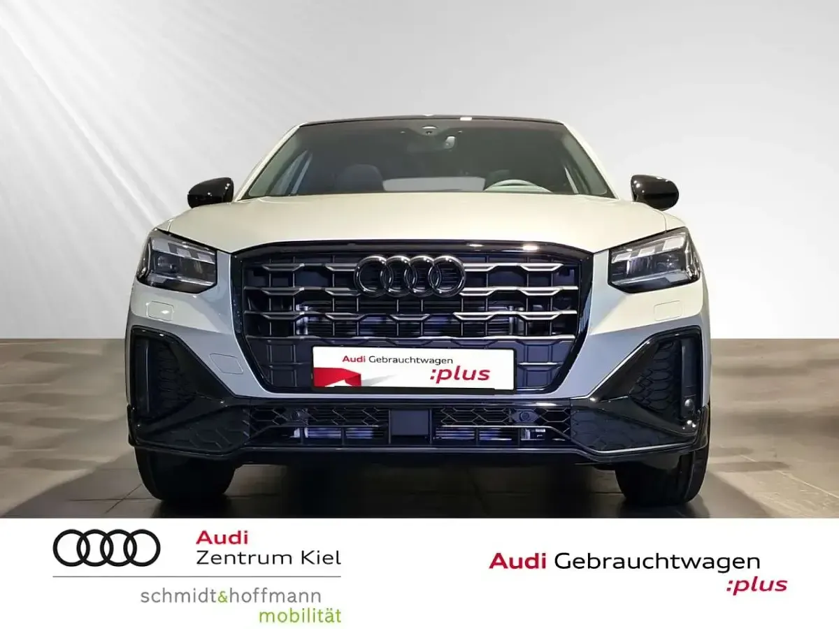 Gebraucht Audi Q2 Competition 150 PS (110 kW) 2026 Tausilber SUV
