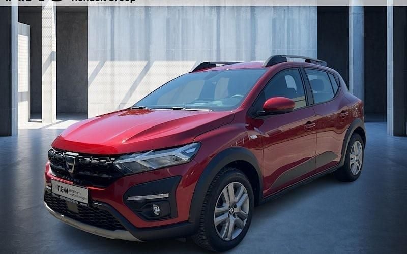 Rot Gebraucht 2022 Dacia Sandero Expression Kleinwagen | 13.390 € (Superpreis) - Bild 1/4