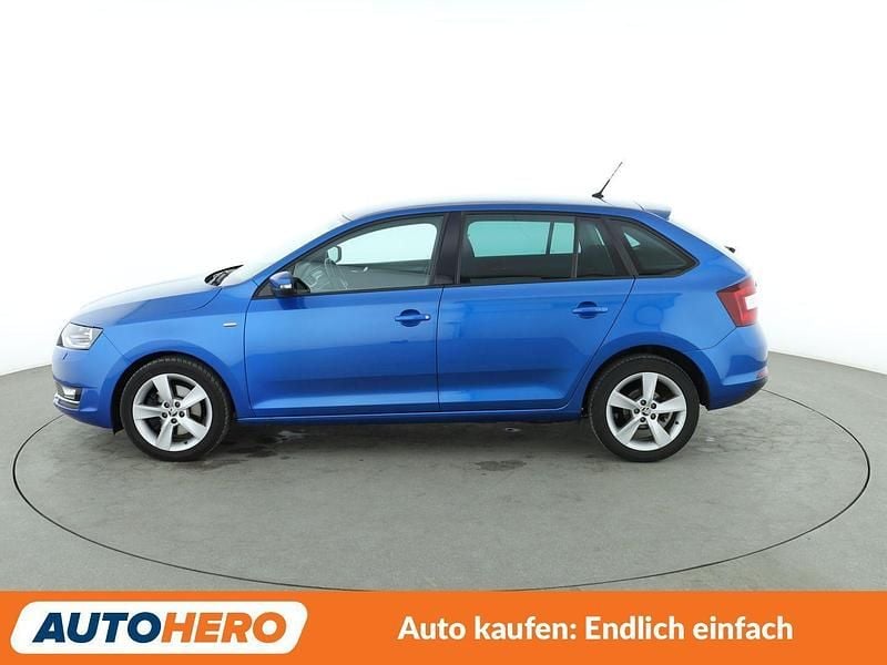 Gebraucht Skoda Rapid Clever 125 PS (91 kW) 2017 Blau Limousine