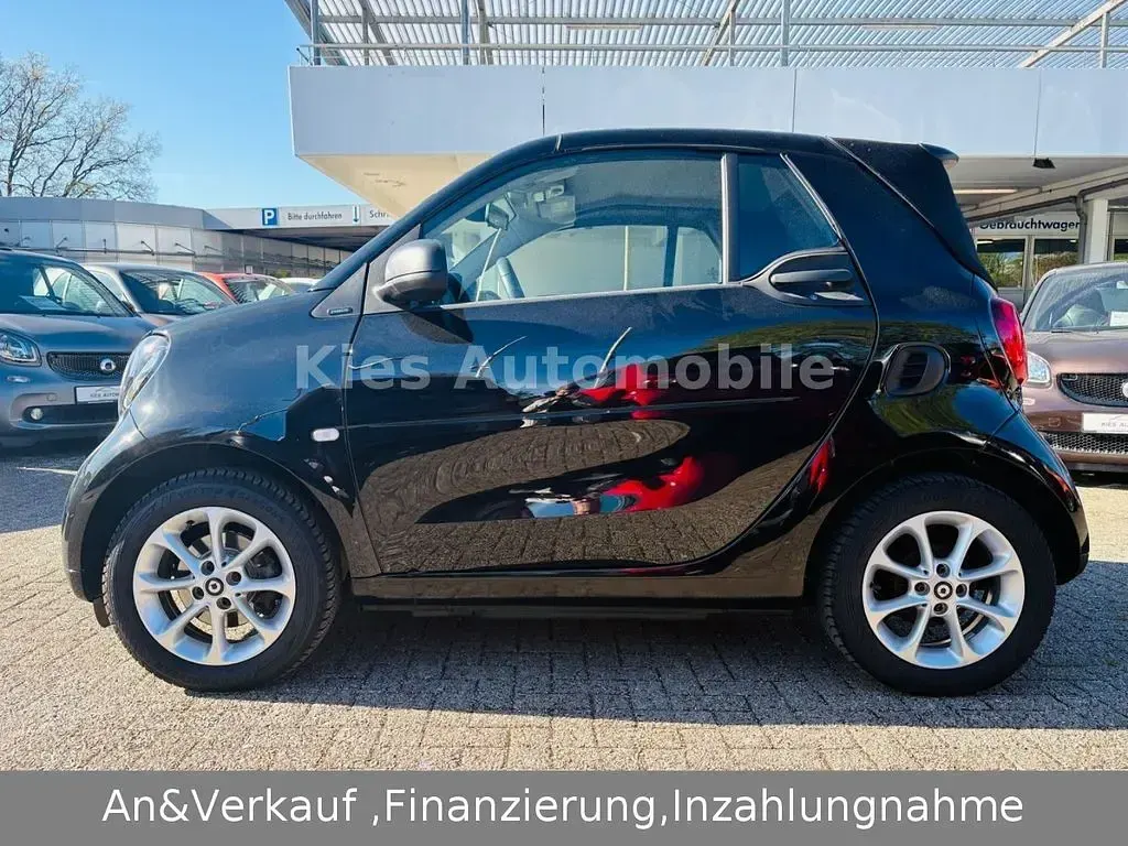 Gebraucht Smart ForTwo Cabrio Passion 90 PS (66 kW) 2018 Schwarz Cabrio