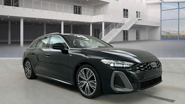 Second-hand Audi A5 S-line plus 204 CP (150 kW) 2026 Negru Break