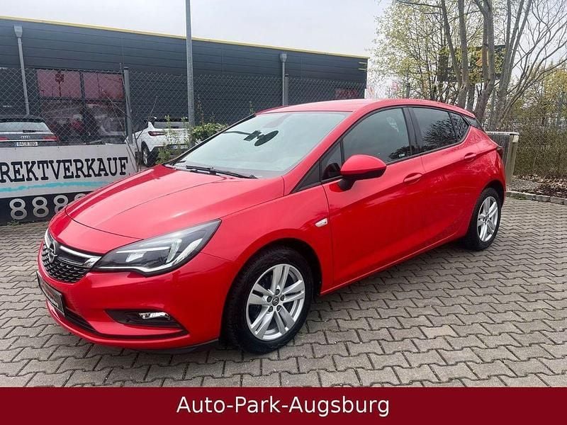 Gebraucht Opel Astra Dynamic 110 PS (80 kW) 2017 Rot Limousine