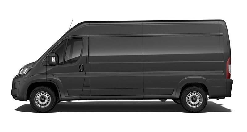 Neu Peugeot Boxer 179 PS (131 kW) 2026 Graphit grau metallic Van