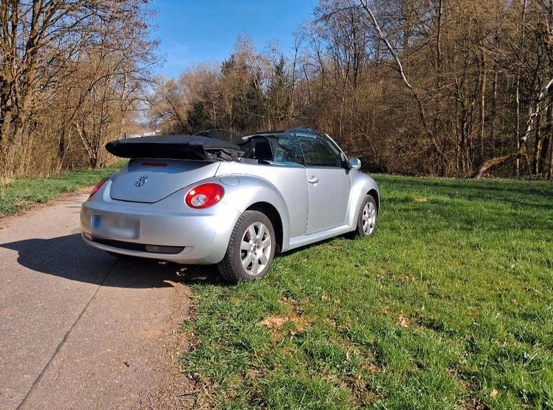 Gebraucht VW New Beetle 102 PS (75 kW) 2008 Silber Kleinwagen