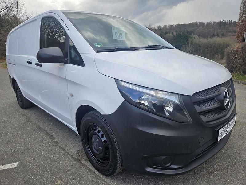 Gebraucht Mercedes Vito 163 PS (119 kW) 2020 Weiß Van