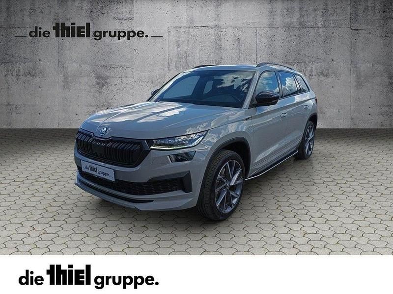 Grau Gebraucht 2022 Skoda Kodiaq SportLine SUV | 38.990 € (Etwas zu teuer) - Bild 1/4
