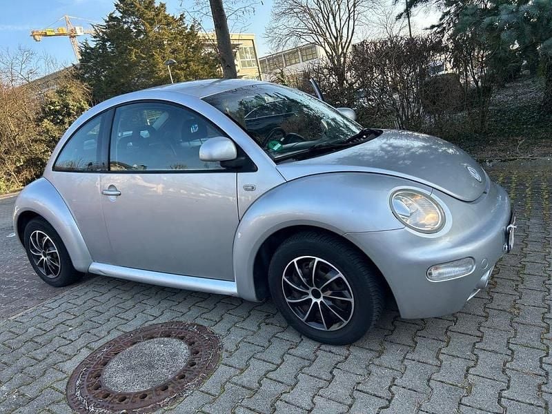 Grau Gebraucht 2001 VW Beetle Kleinwagen | 2.850 € (Guter Preis) - Bild 1/4