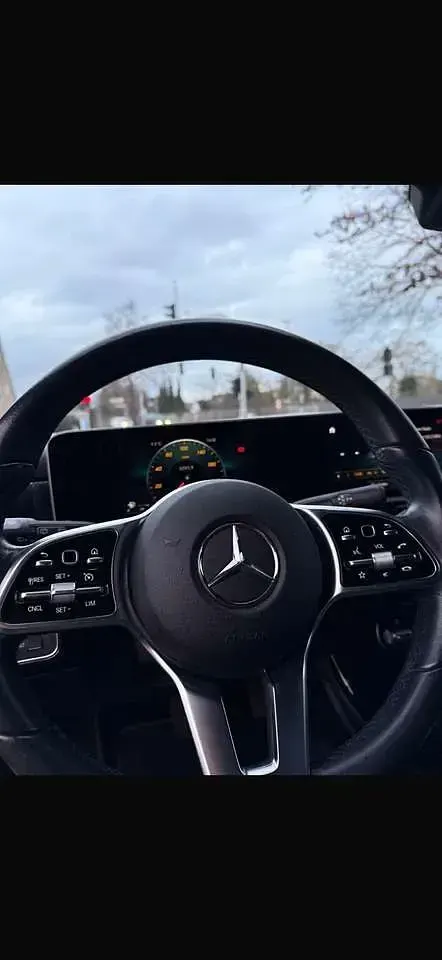 Gebraucht Mercedes A180 Progressive 116 PS (85 kW) 2018 Schwarz Kleinwagen