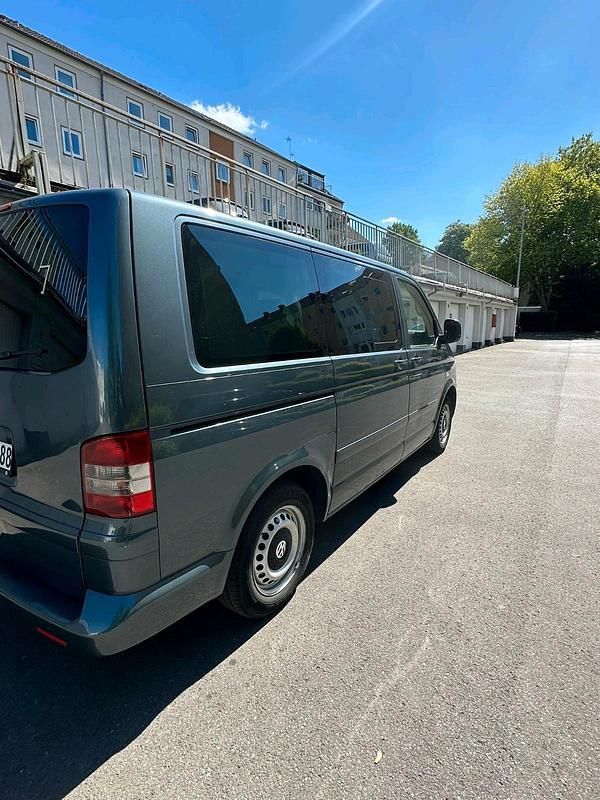 Grau Gebraucht 2004 VW T5 Van | 5.800 € (Superpreis) - Bild 1/4