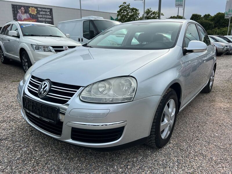 Silber Gebraucht 2006 VW Jetta Trendline Limousine | 3.500 € (Fairer Preis) - Bild 1/4