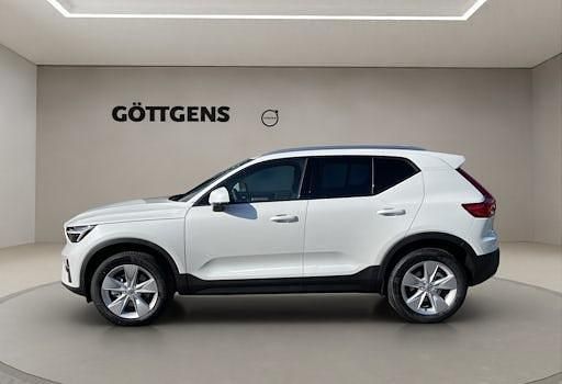 Gebraucht Volvo XC40 Core 163 PS (119 kW) 2026 Weiß SUV