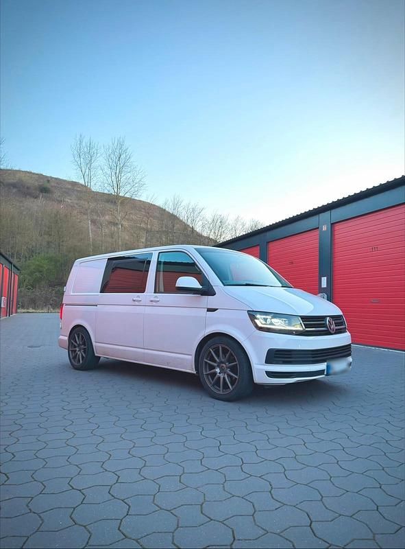 Gebraucht VW Transporter 150 PS (110 kW) 2017 Weiß Van
