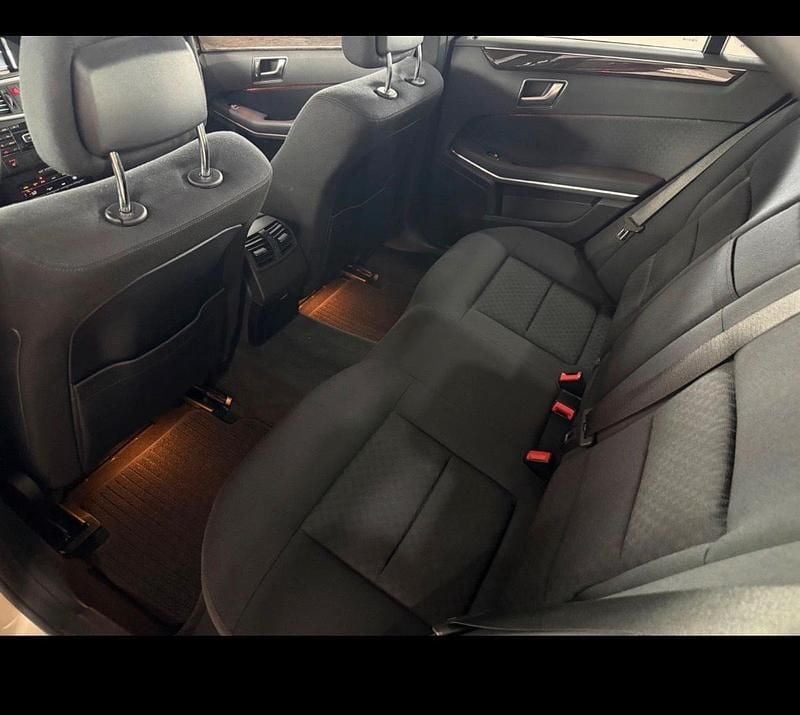 Gebraucht Mercedes E350 306 PS (225 kW) 2011 Beige Limousine