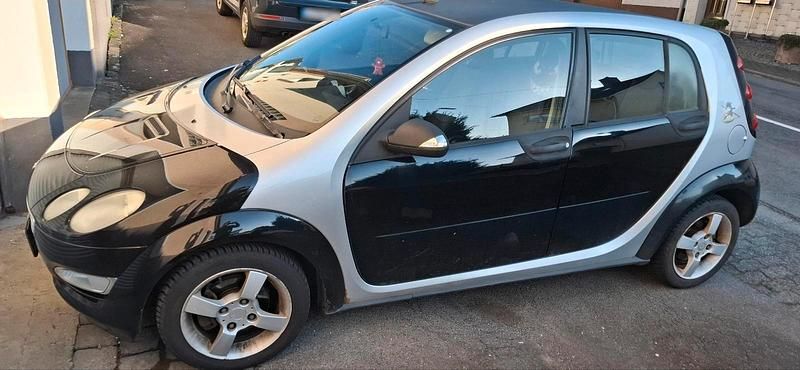 Gebraucht Smart ForFour 75 PS (55 kW) 2005 Schwarz Kleinwagen