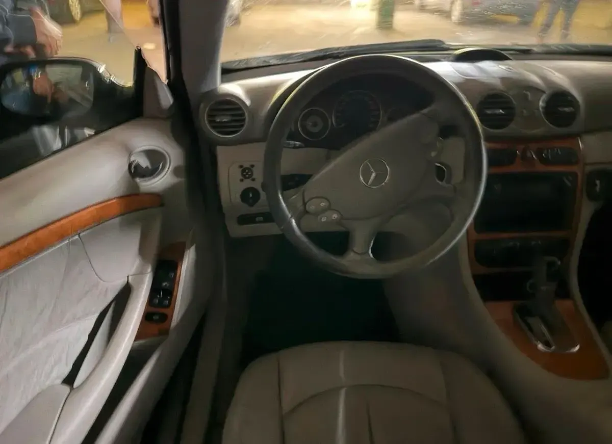 Gebraucht Mercedes CLK320 218 PS (160 kW) 2003 Schwarz Coupé