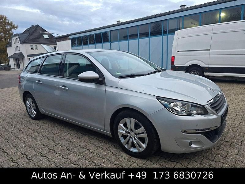 Gebraucht Peugeot 308 SW Business-Line 120 PS (88 kW) 2015 Silber Kombi