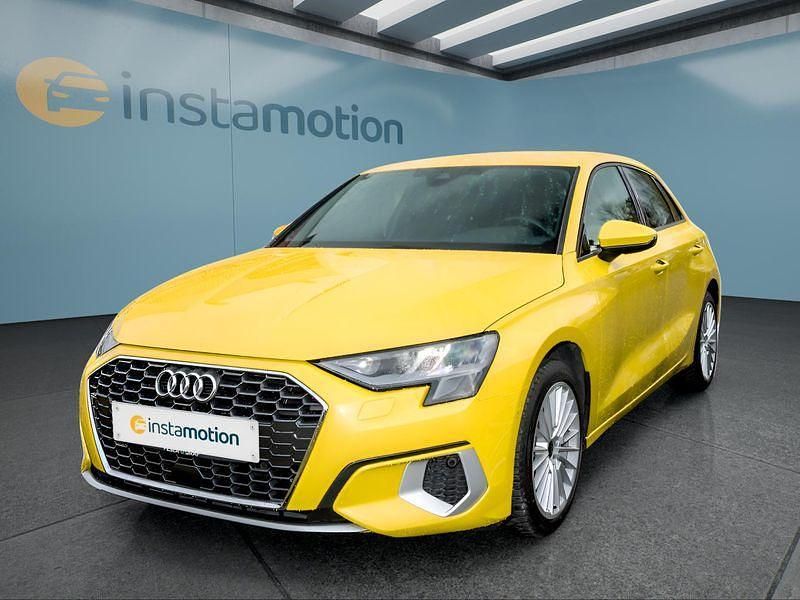 Gelb Gebraucht 2023 Audi A3 Sportback Kleinwagen | 23.499 € (Superpreis) - Bild 1/4