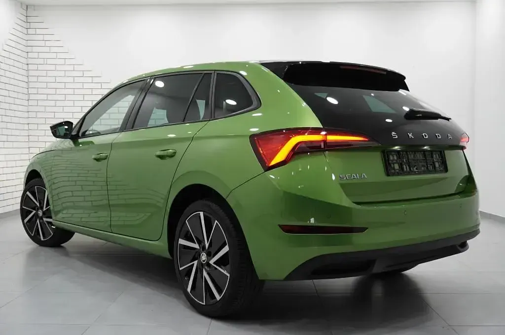 Gebraucht Skoda Scala Style 116 PS (85 kW) 2020 Grün Kleinwagen