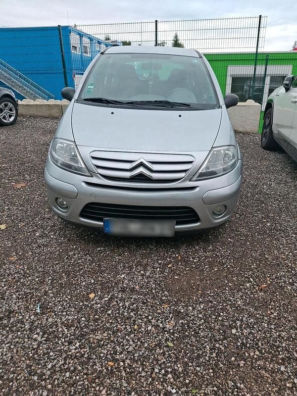 Grau Gebraucht 2006 Citroën C3 Kleinwagen | 1.100 € - Bild 1/4