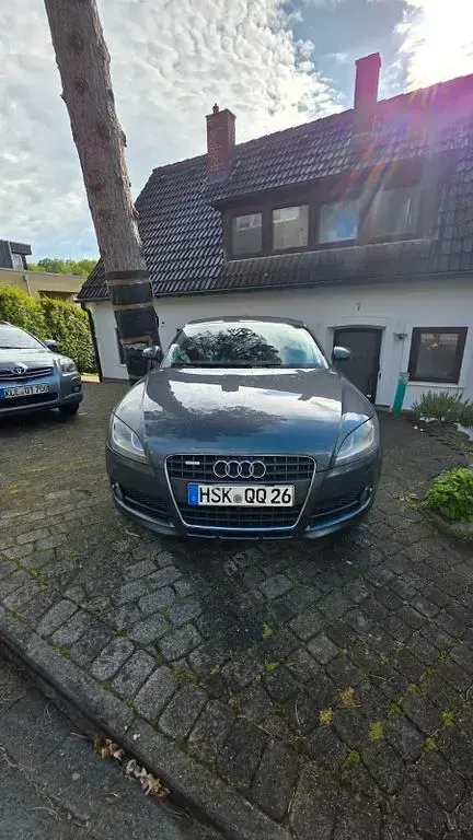 Gebraucht Audi TT Ambiente 203 PS (149 kW) 2008 Grau Coupé