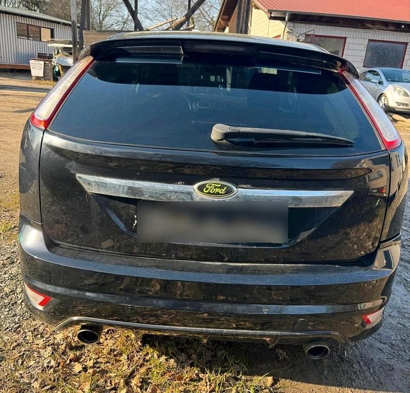 Gebraucht Ford Focus 140 PS (102 kW) 2009 Schwarz Limousine