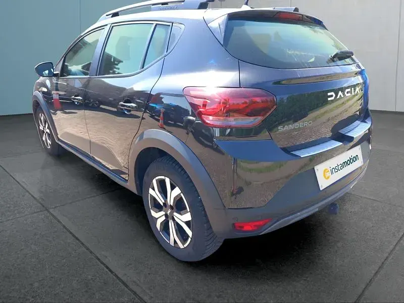 Gebraucht Dacia Sandero Stepway 110 PS (80 kW) 2023 Schwarz Kleinwagen
