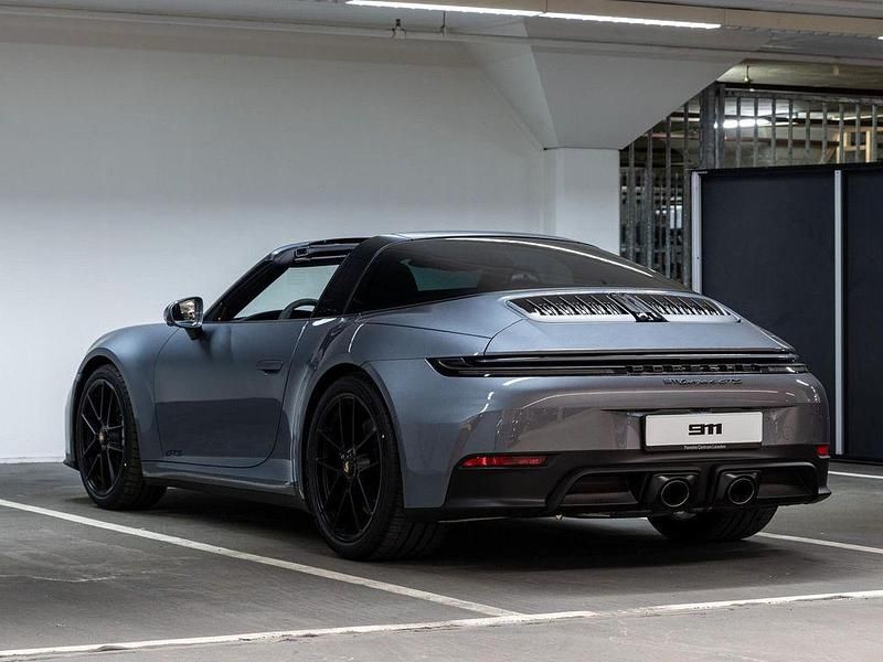 Neu Porsche 992 541 PS (397 kW) 2026 Grau Cabrio