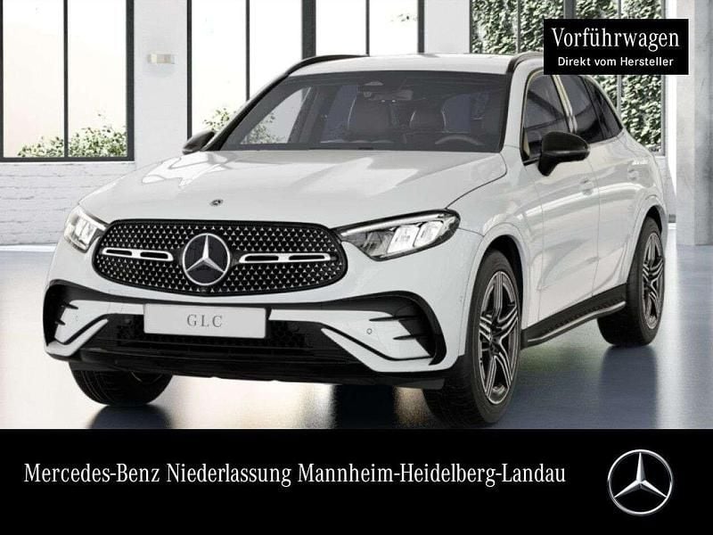 Weiß Gebraucht 2024 Mercedes GLC200 AMG SUV | 51.850 € (Guter Preis) - Bild 1/4