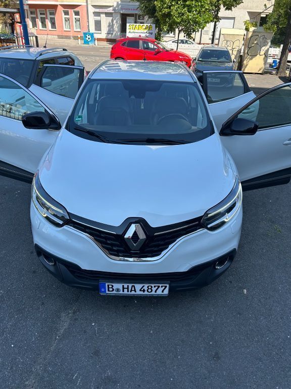 Weiß Gebraucht 2018 Renault Kadjar LIMITED SUV | 12.900 € (Guter Preis) - Bild 1/4