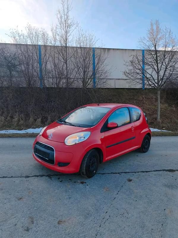Gebraucht Citroën C1 55 PS (40 kW) 2008 Rot Kleinwagen