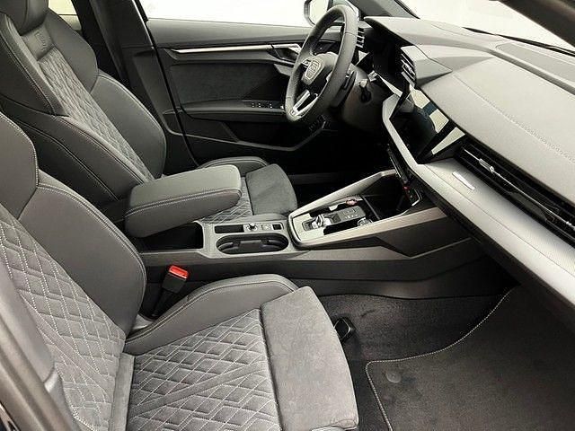 Gebraucht Audi S3 Sport 310 PS (228 kW) 2023 Schwarz SUV