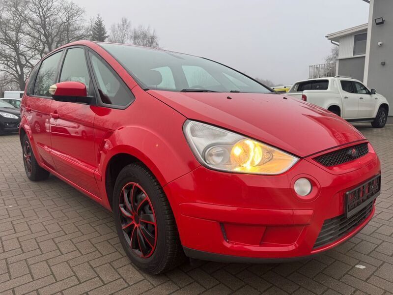 Gebraucht Ford S-MAX Trend 145 PS (106 kW) 2008 Rot Van / Kleinbus