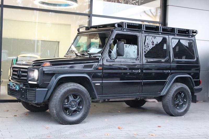 Schwarz Gebraucht 2017 Mercedes G350 SUV | 72.900 € (Fairer Preis) - Bild 1/4