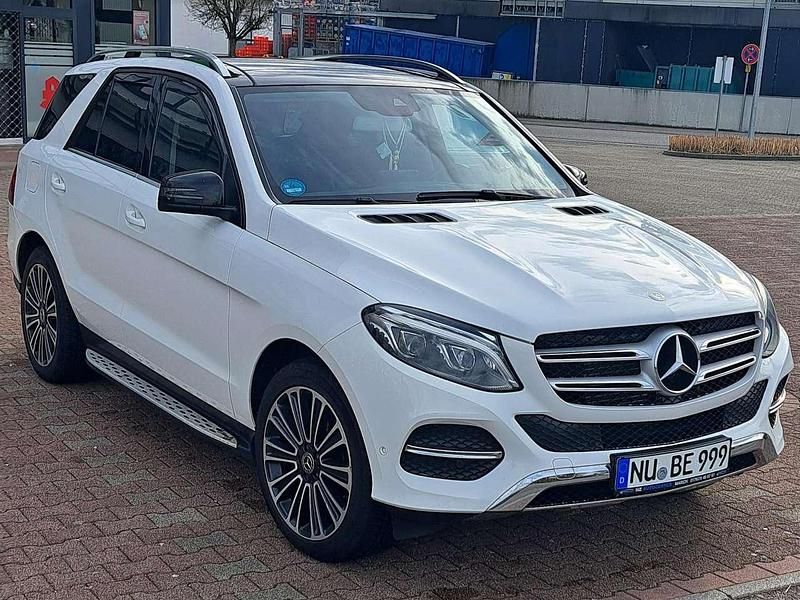 Gebraucht Mercedes GLE350 Exclusive 258 PS (189 kW) 2016 Weiß SUV