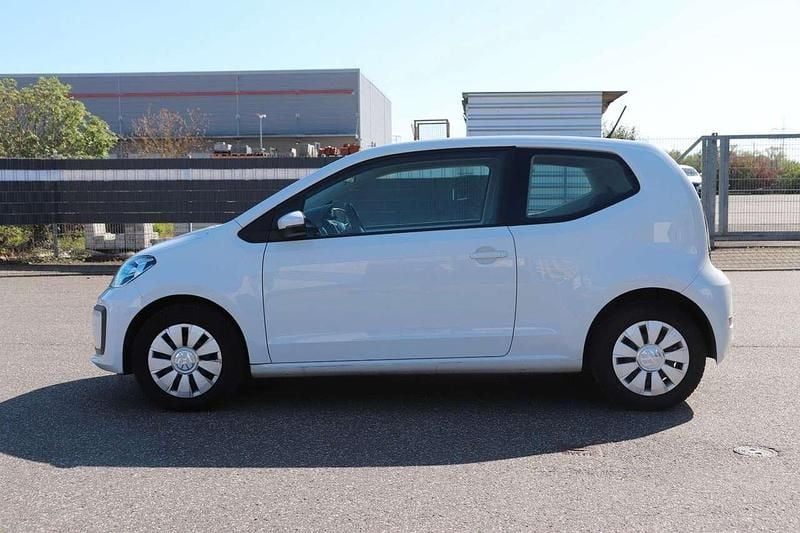 Second-hand VW up! Basis 65 CP (47 kW) 2020 Alb Hatchback