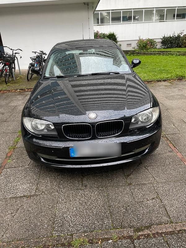 Schwarz Gebraucht 2007 BMW 116 Kleinwagen | 3.200 € - Bild 1/4