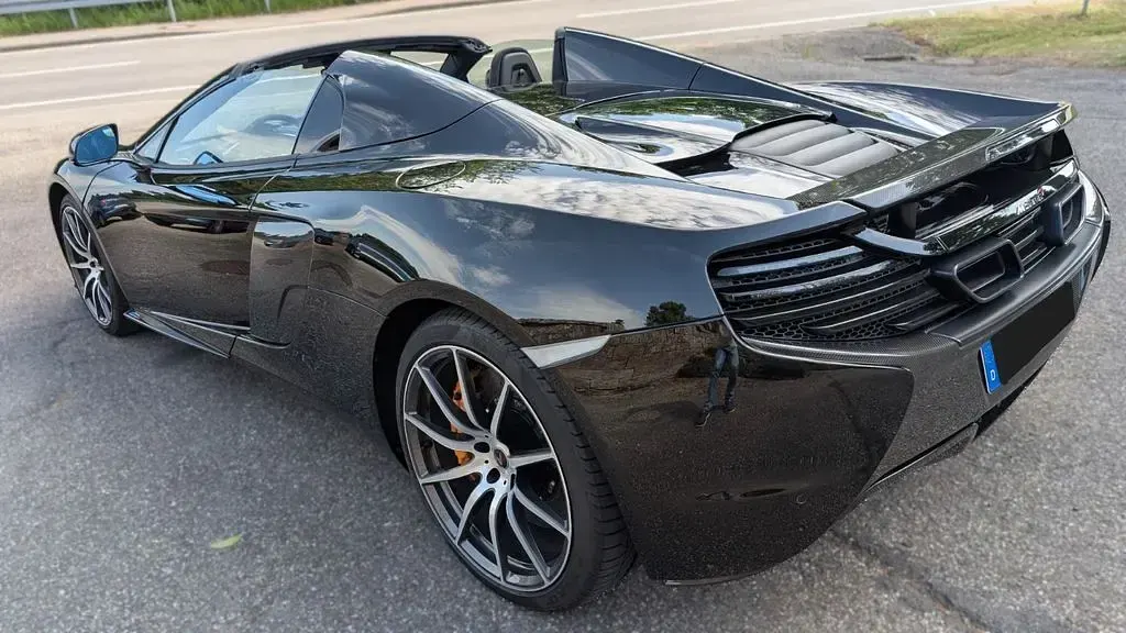 Gebraucht McLaren 650S 650 PS (478 kW) 2016 Schwarz Cabrio
